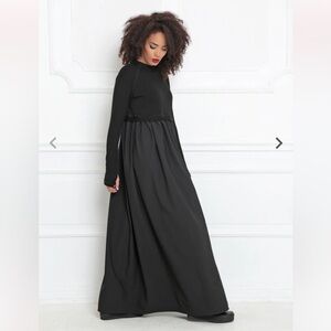 Adeptt Deha Long Sleeve Black Maxi Dress